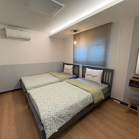 Heima Guesthouse Hongdae Seul Exterior foto